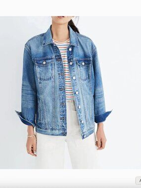 Madewell Oversized Jean Jacket in Capstone Wash